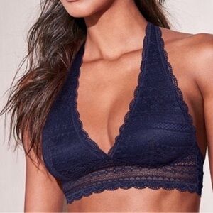 Women’s Victoria’s Secret Navy blue Lacey Halter Bralette Size Large